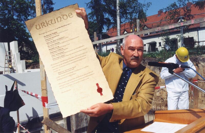 ASB Leipzig_Grundsteinlegung 1998 SH Kitzscher-1.jpg